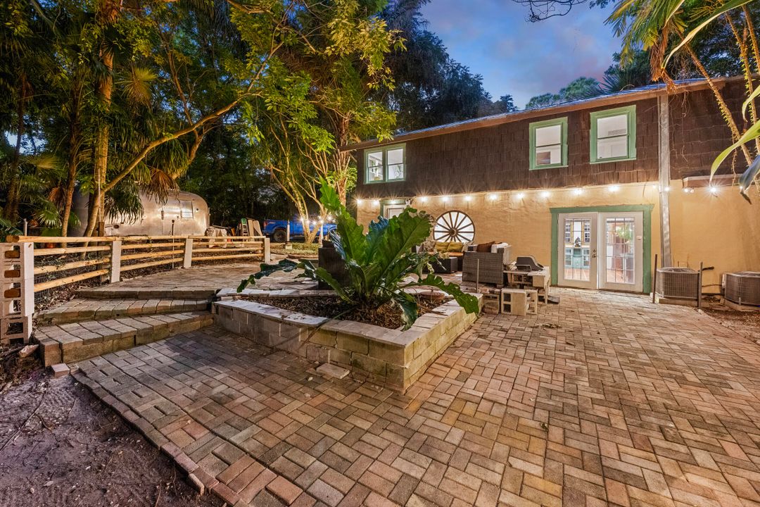 На продажу: $1,200,000 (0 спален, 0 ванн, 0 Квадратных фут)