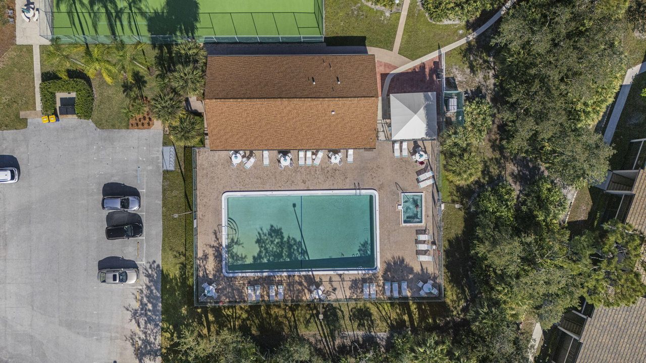 待售: $285,000 (3 贝兹, 2 浴室, 1468 平方英尺)