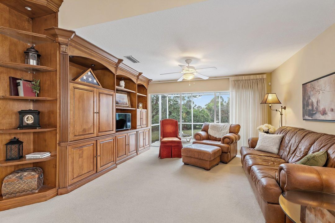 For Sale: $439,000 (2 beds, 2 baths, 1680 Square Feet)