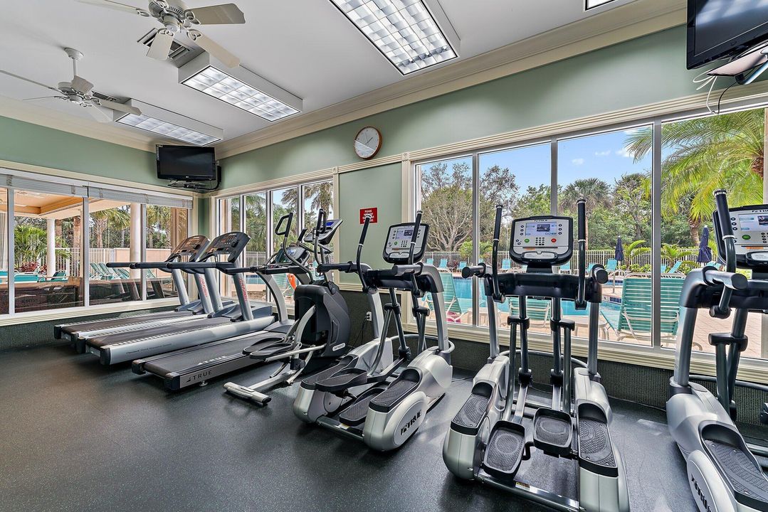 For Sale: $439,000 (2 beds, 2 baths, 1680 Square Feet)