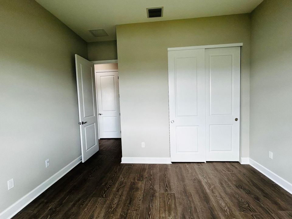 For Rent: $3,900 (4 beds, 3 baths, 3146 Square Feet)