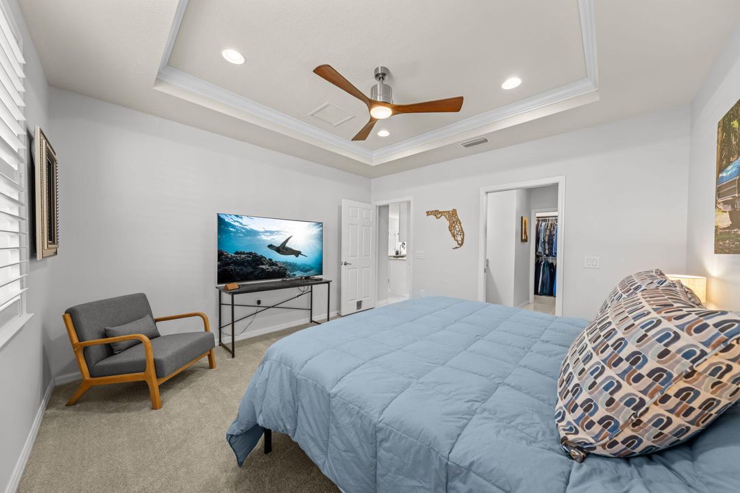 待售: $379,900 (2 贝兹, 2 浴室, 1398 平方英尺)