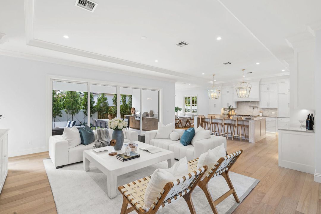 En Venta: $4,200,000 (5 camas, 5 baños, 4045 Pies cuadrados)