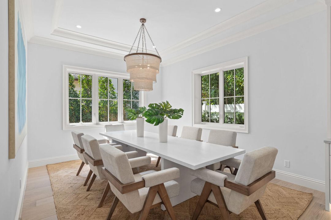 En Venta: $4,200,000 (5 camas, 5 baños, 4045 Pies cuadrados)