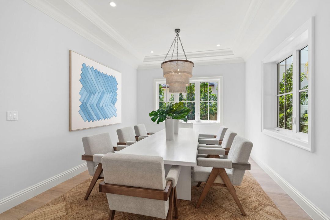 En Venta: $4,200,000 (5 camas, 5 baños, 4045 Pies cuadrados)