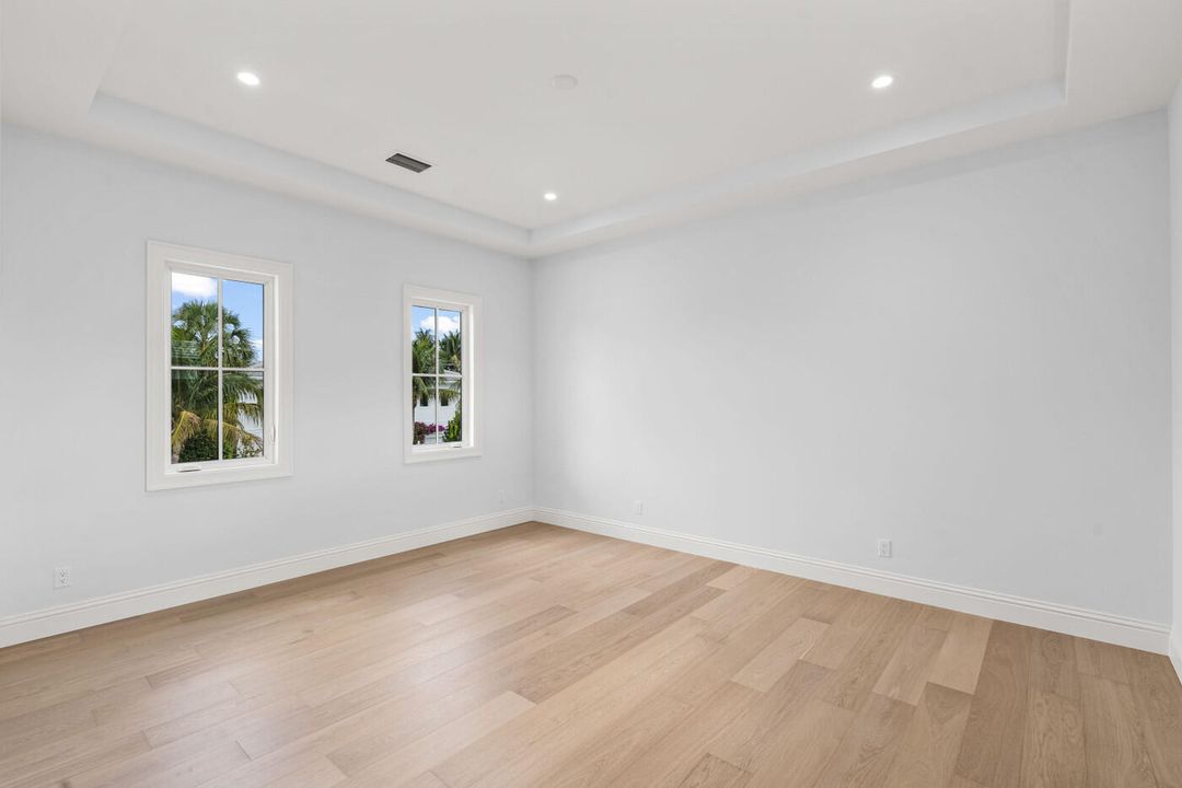 En Venta: $4,200,000 (5 camas, 5 baños, 4045 Pies cuadrados)