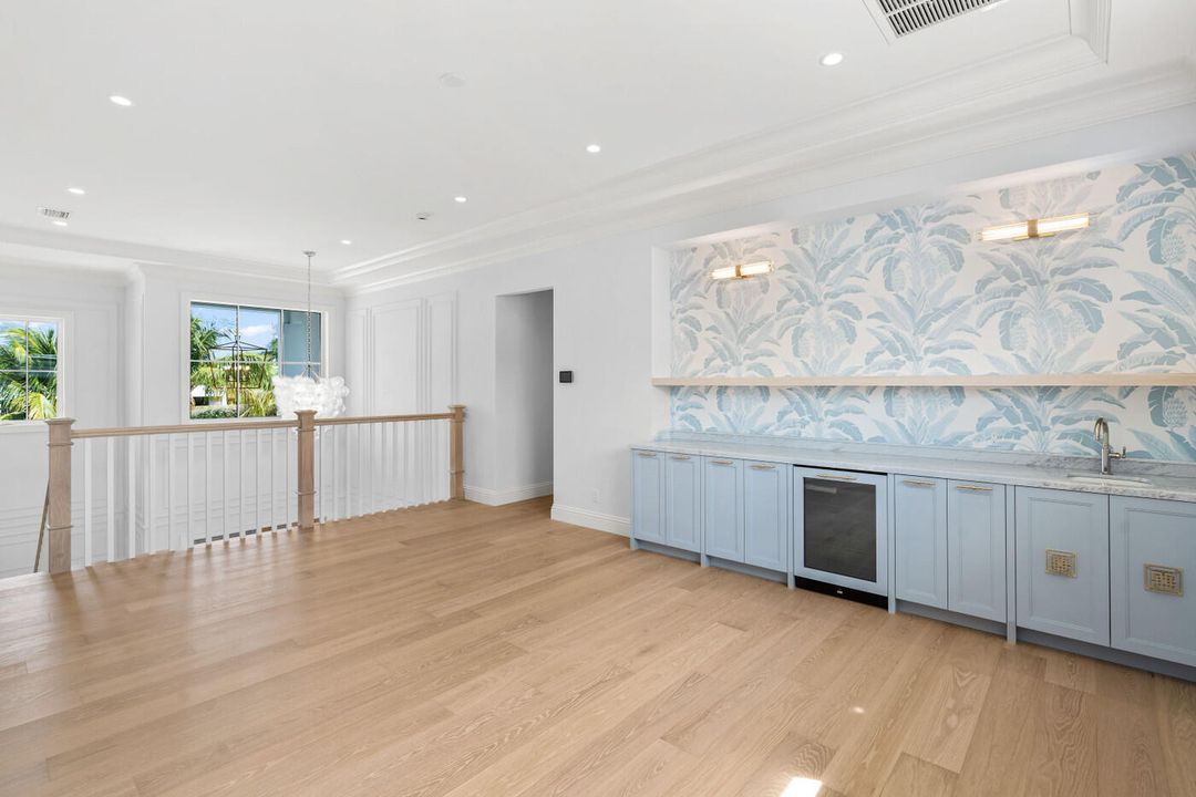 En Venta: $4,200,000 (5 camas, 5 baños, 4045 Pies cuadrados)