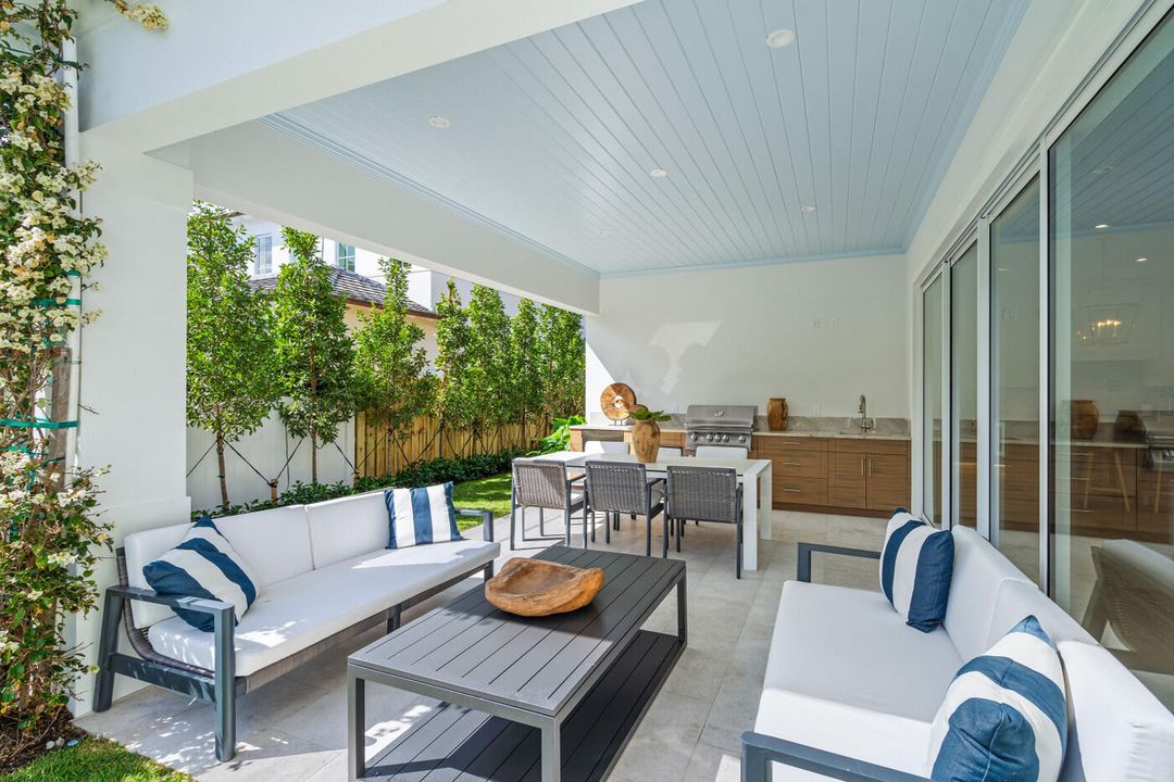 En Venta: $4,200,000 (5 camas, 5 baños, 4045 Pies cuadrados)