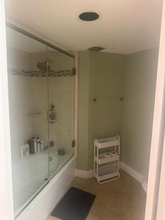 For Rent: $7,500 (2 beds, 2 baths, 1687 Square Feet)