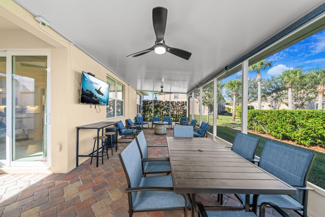 待售: $379,900 (2 贝兹, 2 浴室, 1398 平方英尺)