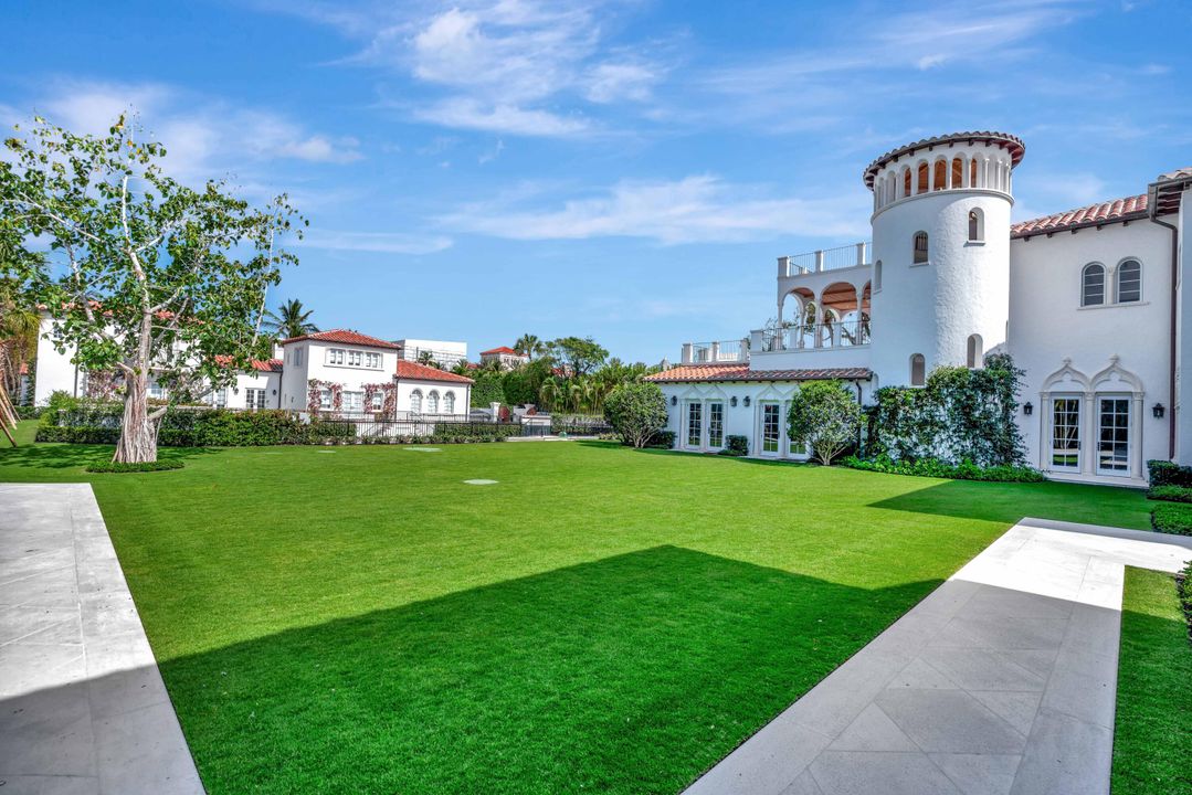 待售: $175,000,000 (15 贝兹, 18 浴室, 21534 平方英尺)