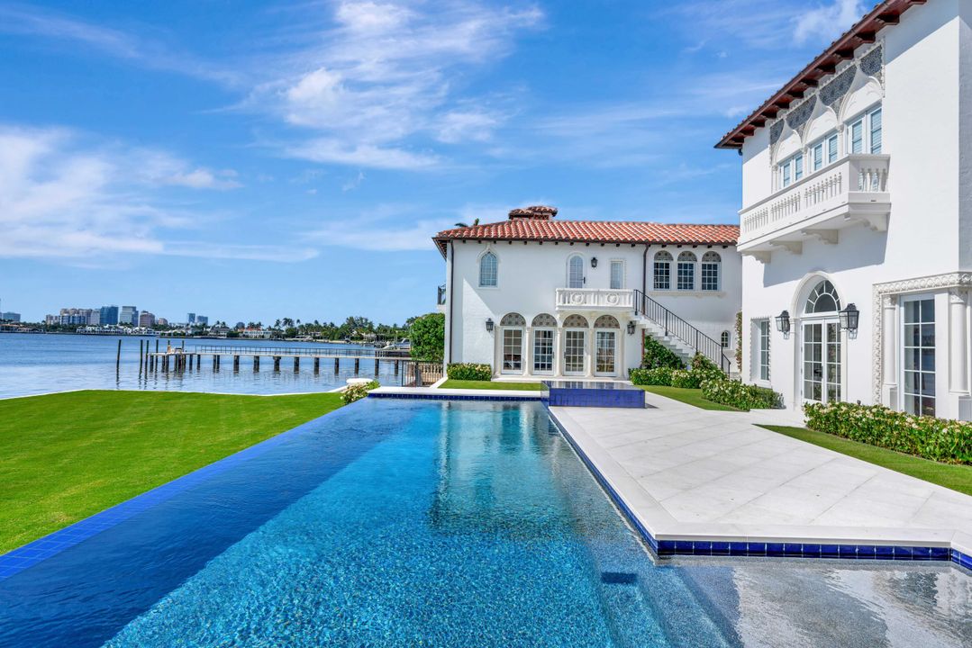 待售: $175,000,000 (15 贝兹, 18 浴室, 21534 平方英尺)