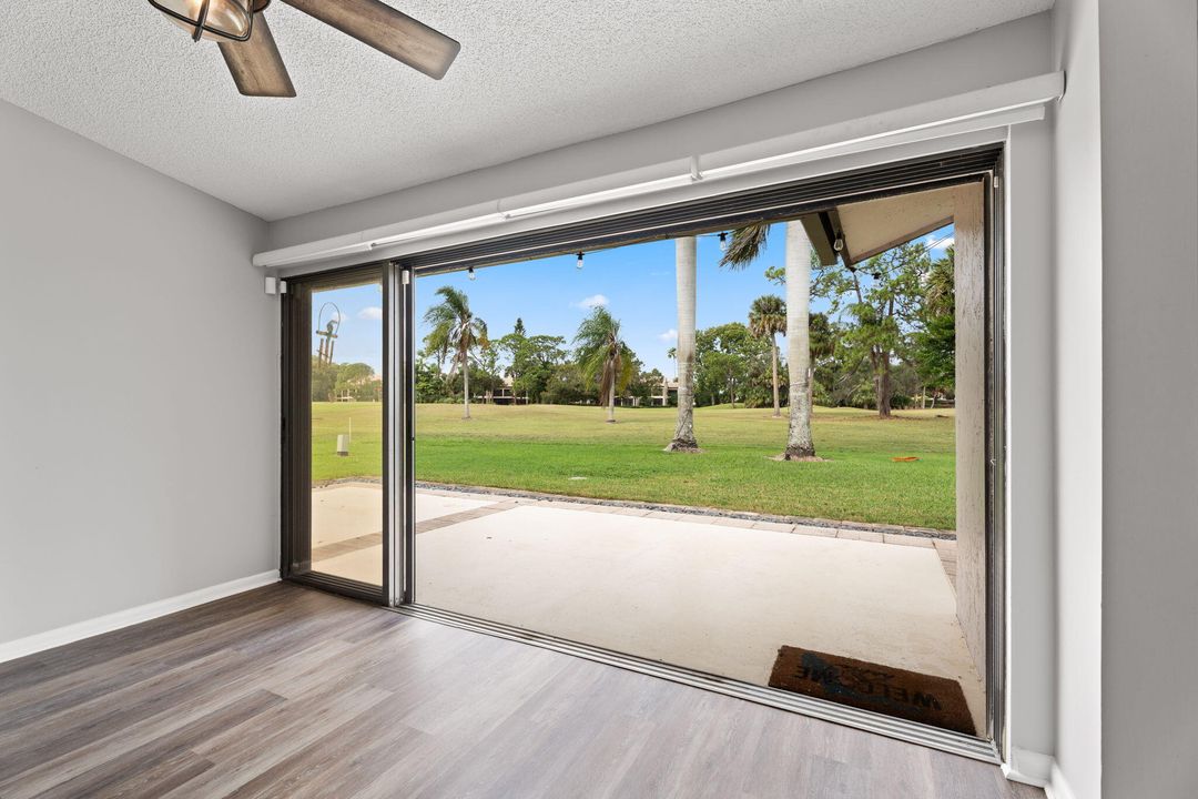 待售: $379,000 (3 贝兹, 2 浴室, 1686 平方英尺)