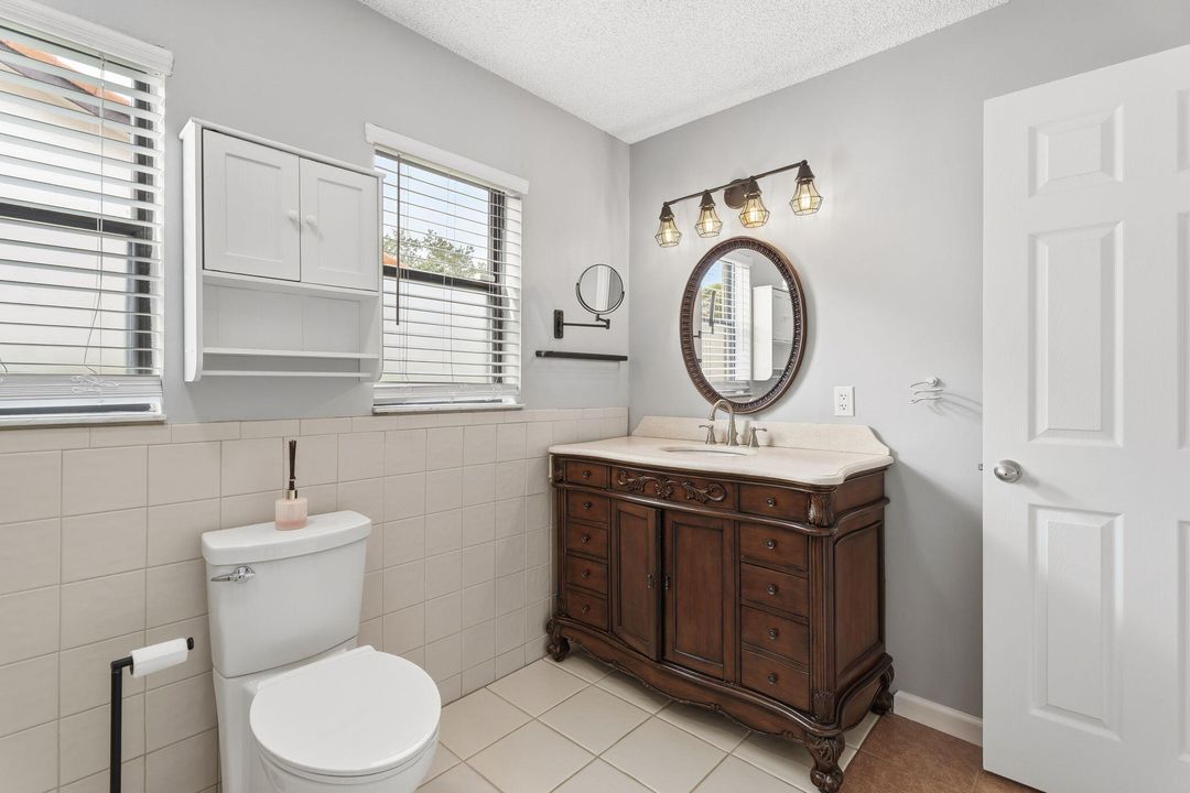 待售: $379,000 (3 贝兹, 2 浴室, 1686 平方英尺)