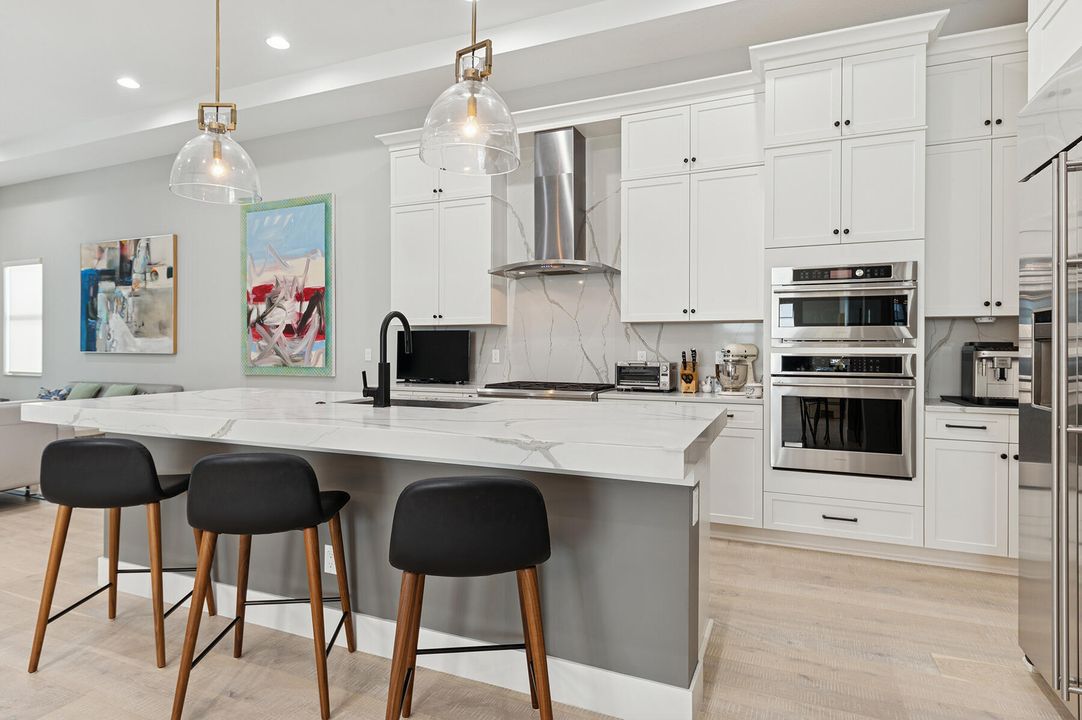 待售: $1,499,900 (3 贝兹, 2 浴室, 2381 平方英尺)