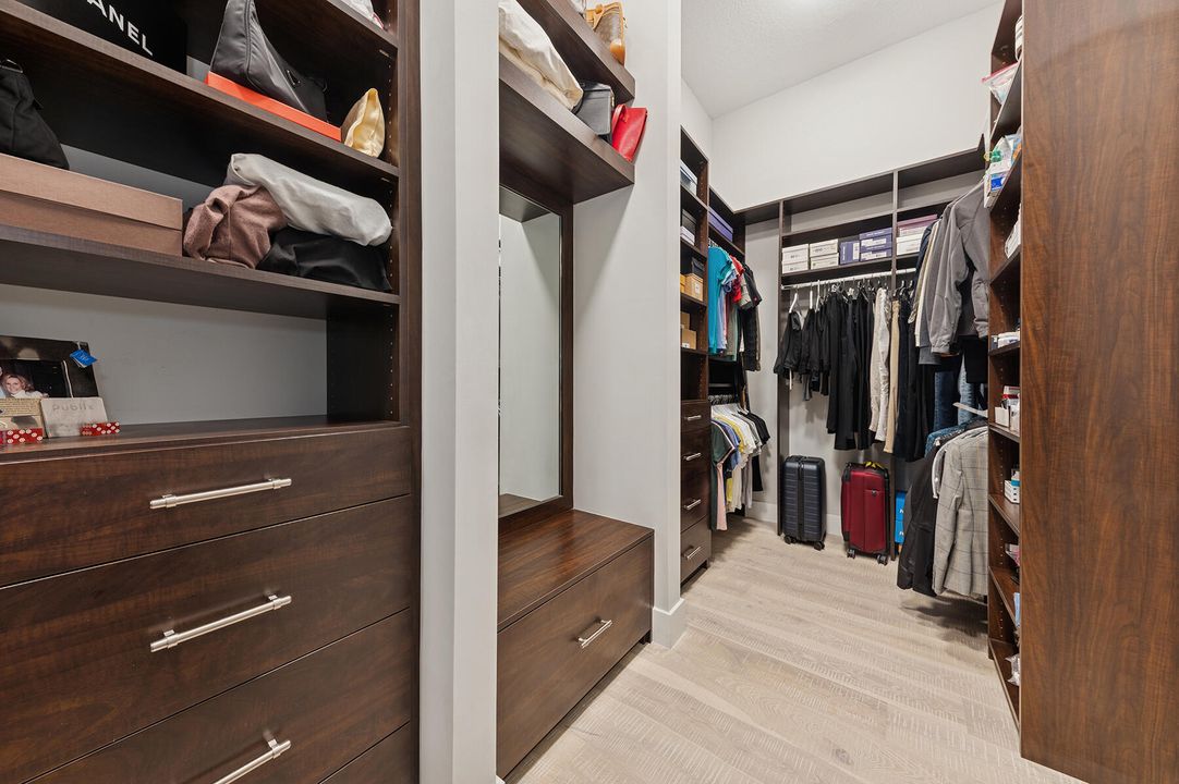 待售: $1,499,900 (3 贝兹, 2 浴室, 2381 平方英尺)