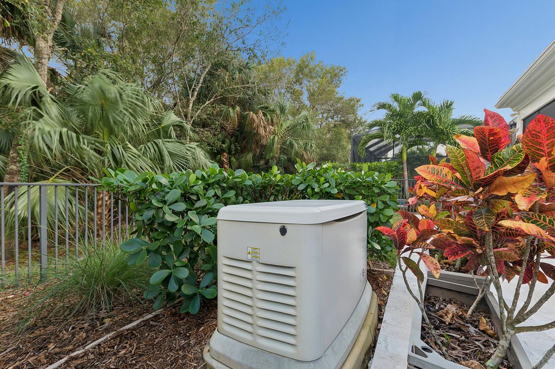 待售: $1,499,900 (3 贝兹, 2 浴室, 2381 平方英尺)