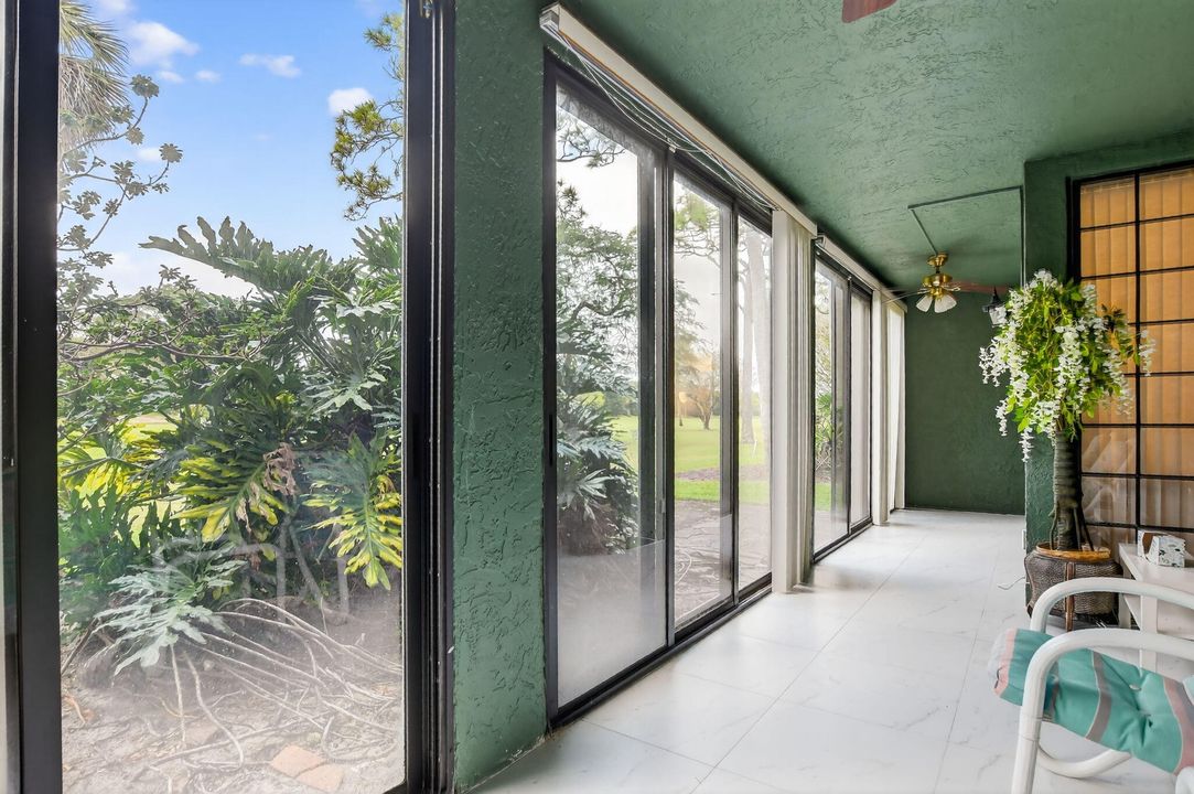 For Rent: $3,500 (2 beds, 2 baths, 1300 Square Feet)