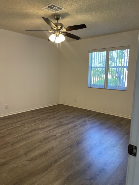For Rent: $1,850 (2 beds, 2 baths, 1167 Square Feet)
