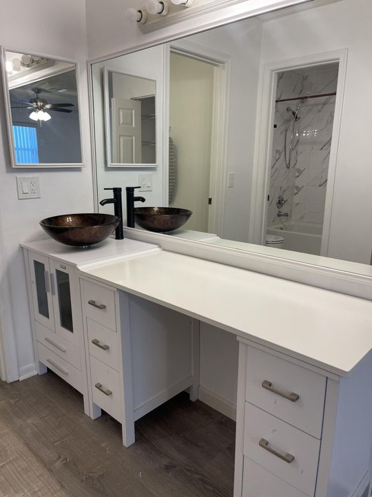 For Rent: $1,850 (2 beds, 2 baths, 1167 Square Feet)