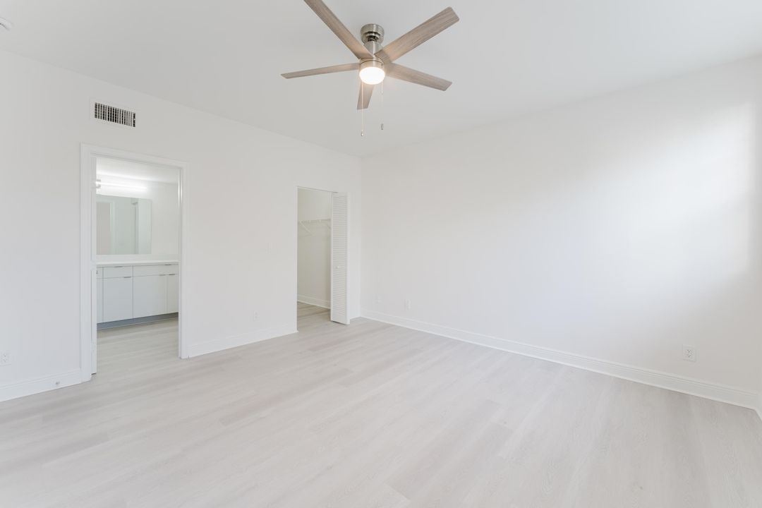 For Rent: $3,995 (3 beds, 3 baths, 2178 Square Feet)