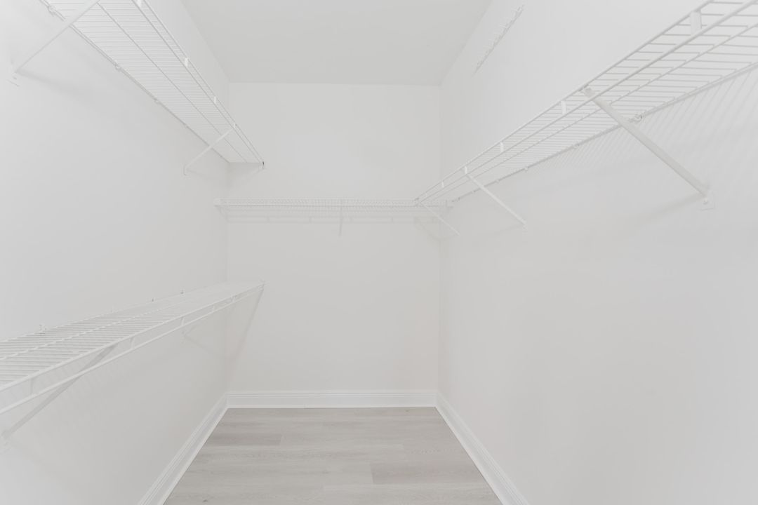 For Rent: $3,995 (3 beds, 3 baths, 2178 Square Feet)