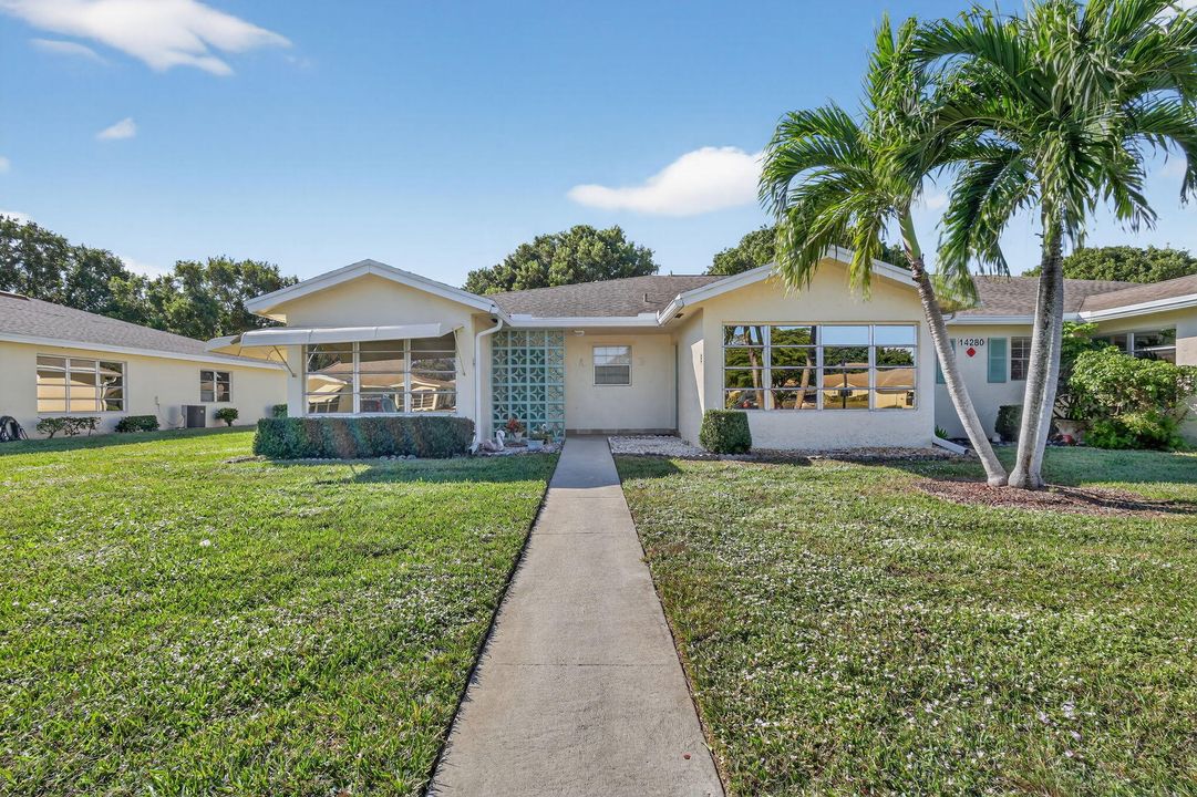 На продажу: $189,000 (1 спален, 1 ванн, 1068 Квадратных фут)