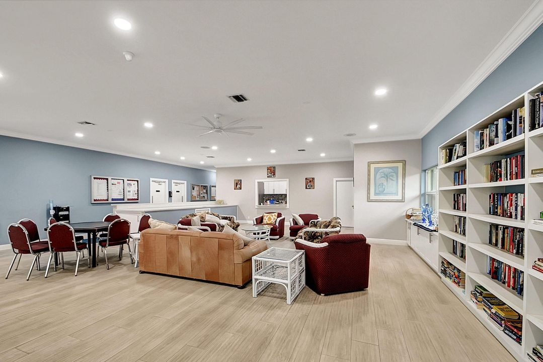 На продажу: $189,000 (1 спален, 1 ванн, 1068 Квадратных фут)