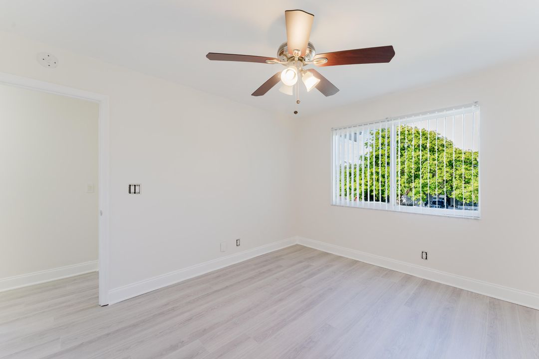 For Rent: $4,995 (4 beds, 2 baths, 1902 Square Feet)