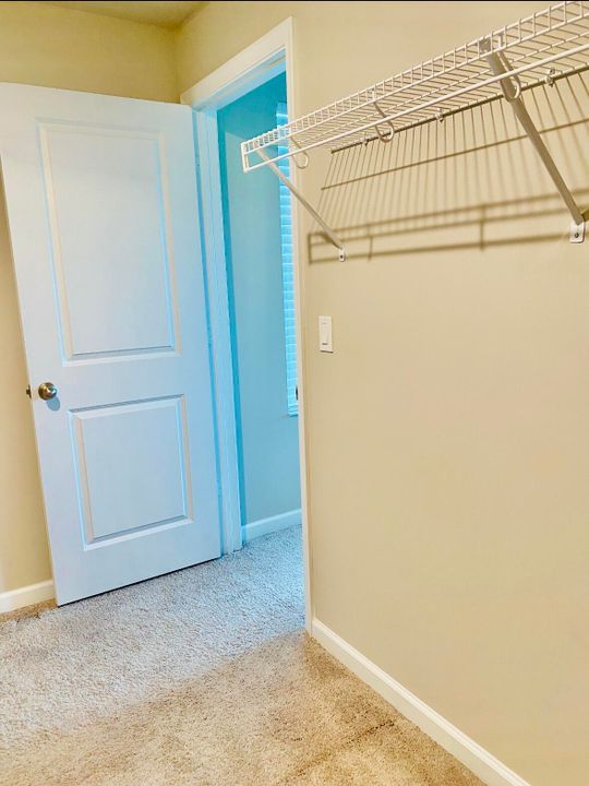 For Rent: $3,000 (3 beds, 2 baths, 1804 Square Feet)