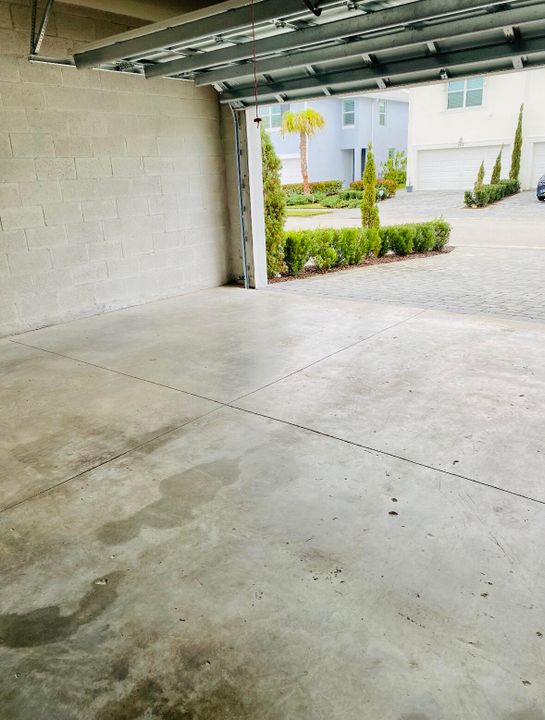 For Rent: $3,000 (3 beds, 2 baths, 1804 Square Feet)