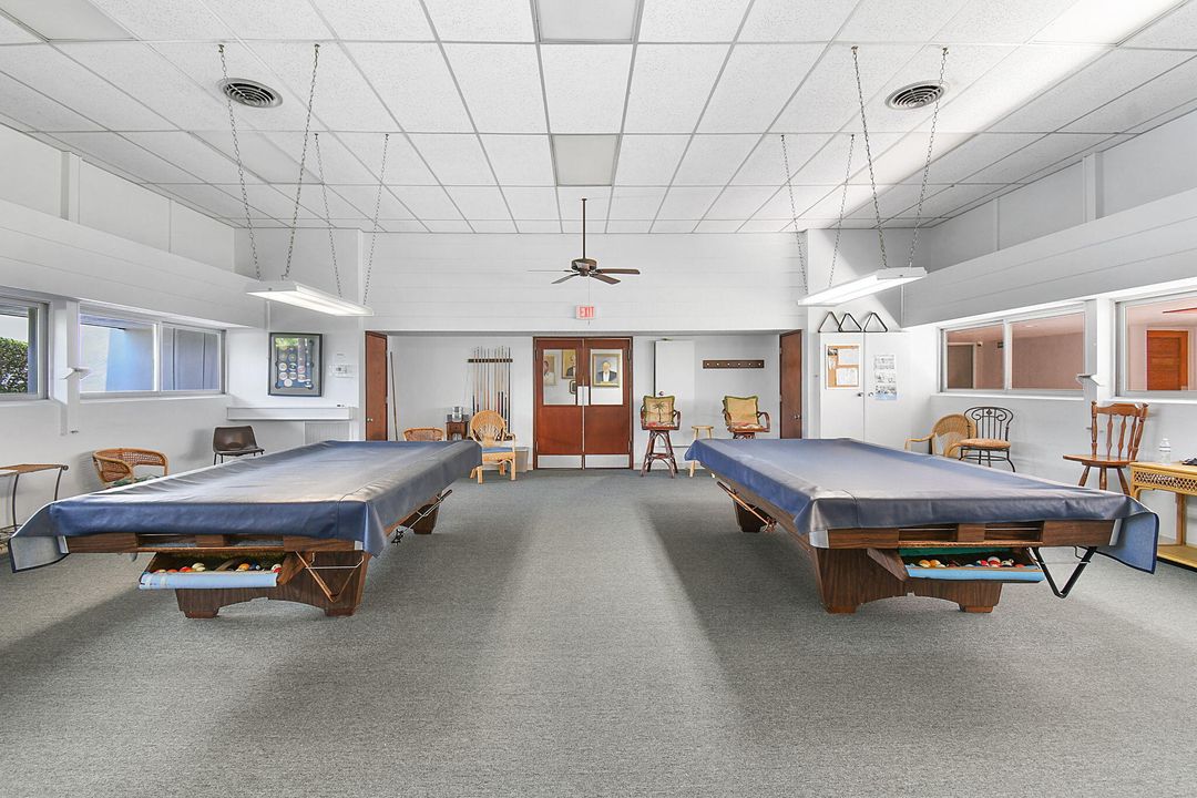 For Sale: $155,000 (2 beds, 2 baths, 1089 Square Feet)