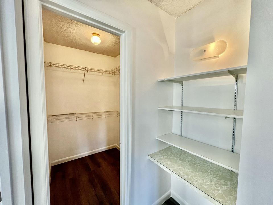 В аренду: $1,750 (2 спален, 2 ванн, 978 Квадратных фут)