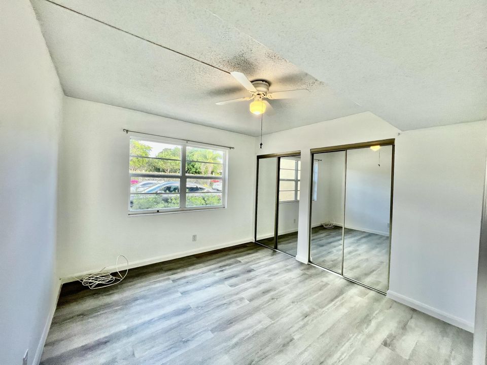 В аренду: $1,750 (2 спален, 2 ванн, 978 Квадратных фут)