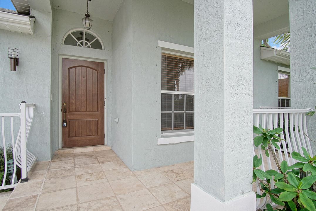 For Sale: $434,900 (3 beds, 2 baths, 1500 Square Feet)