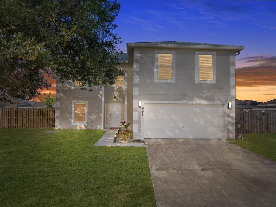 For Rent: $3,500 (4 beds, 2 baths, 2792 Square Feet)