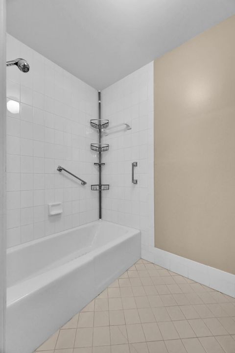 待售: $224,900 (2 贝兹, 2 浴室, 1480 平方英尺)