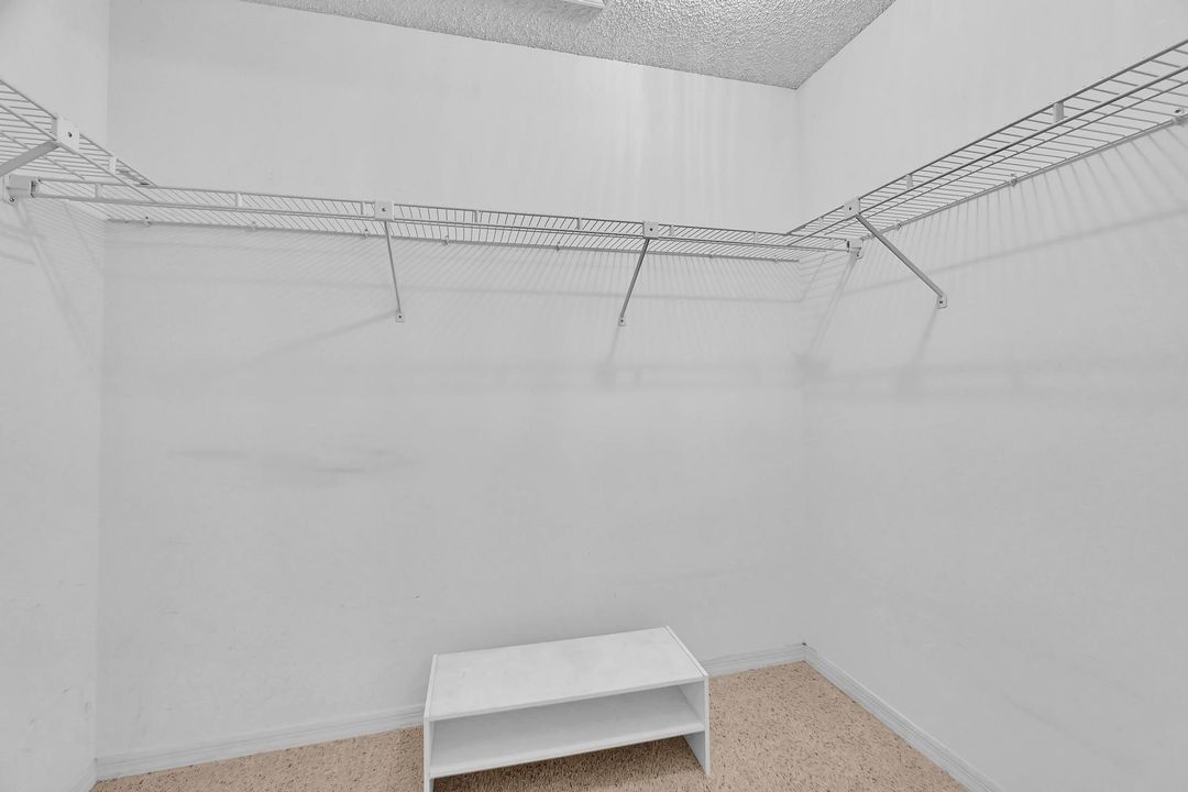 待售: $224,900 (2 贝兹, 2 浴室, 1480 平方英尺)