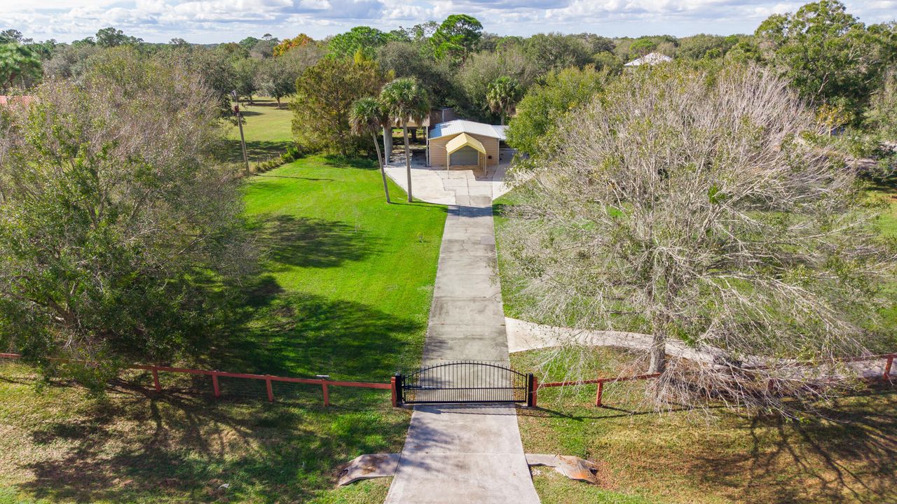 En Venta: $800,000 (3 camas, 3 baños, 2382 Pies cuadrados)