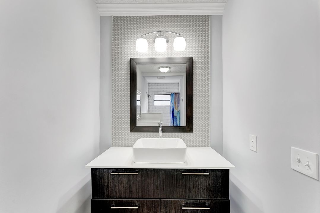 En Venta: $499,000 (3 camas, 2 baños, 2051 Pies cuadrados)