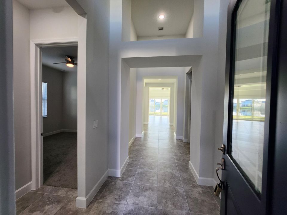 For Sale: $685,000 (3 beds, 2 baths, 2305 Square Feet)