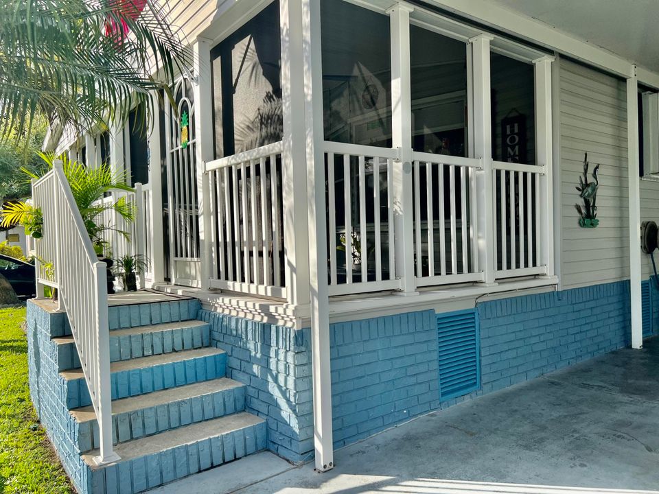 For Sale: $130,000 (2 beds, 2 baths, 1410 Square Feet)