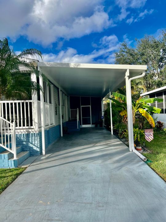 For Sale: $130,000 (2 beds, 2 baths, 1410 Square Feet)