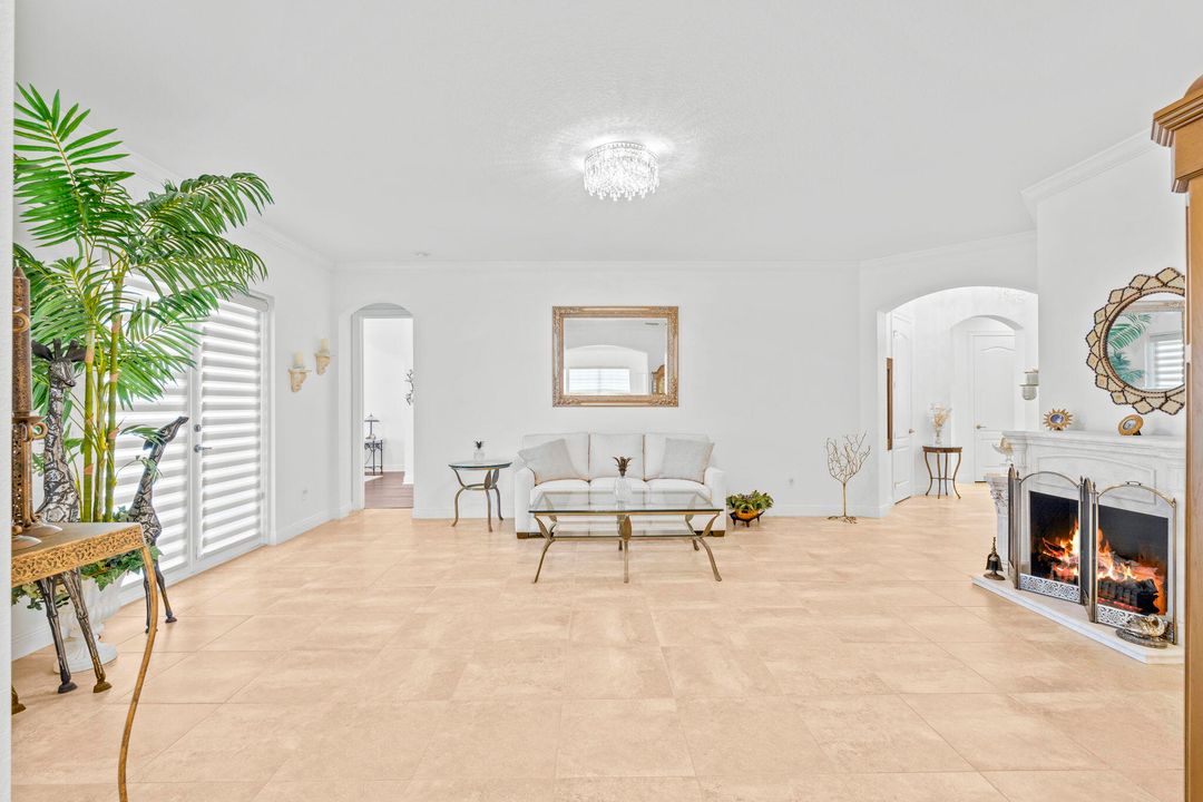 For Sale: $1,165,000 (4 beds, 3 baths, 2972 Square Feet)