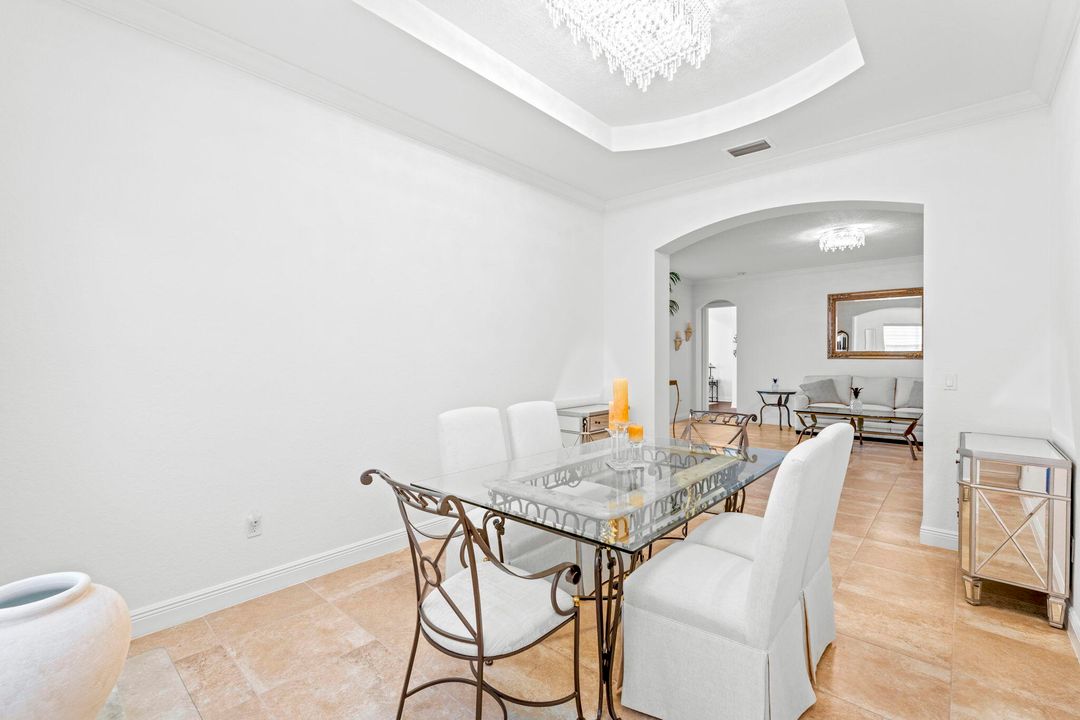 For Sale: $1,165,000 (4 beds, 3 baths, 2972 Square Feet)