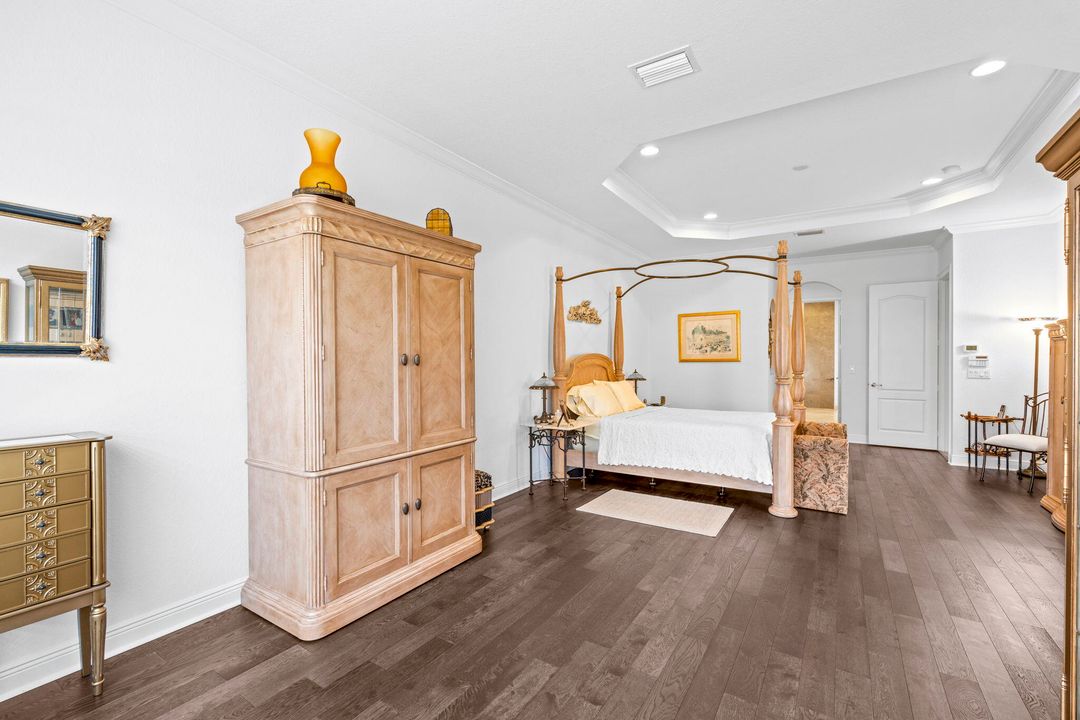 For Sale: $1,165,000 (4 beds, 3 baths, 2972 Square Feet)