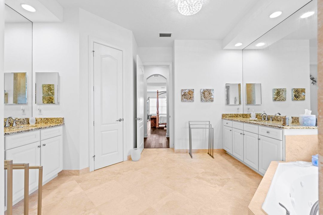 For Sale: $1,165,000 (4 beds, 3 baths, 2972 Square Feet)