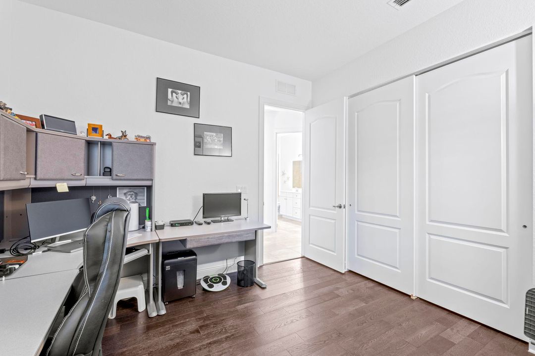 For Sale: $1,165,000 (4 beds, 3 baths, 2972 Square Feet)