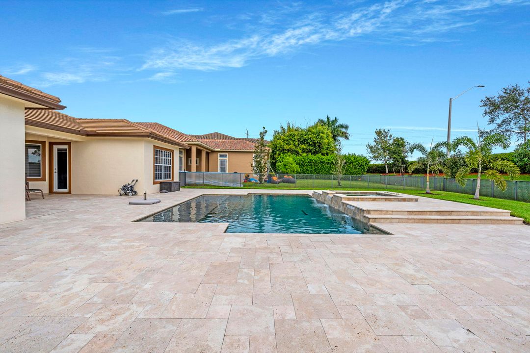 For Sale: $1,165,000 (4 beds, 3 baths, 2972 Square Feet)