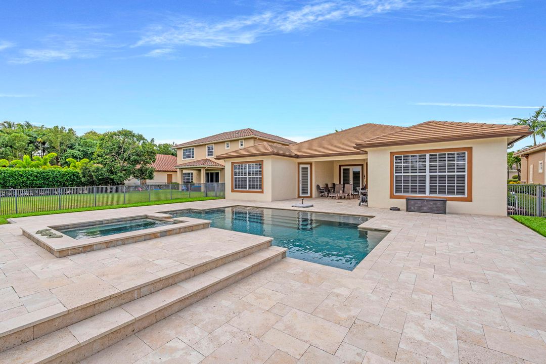 For Sale: $1,165,000 (4 beds, 3 baths, 2972 Square Feet)